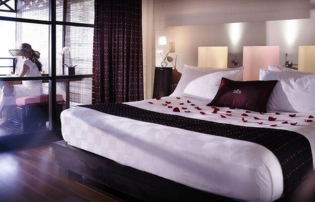Palm Hotel & Spa