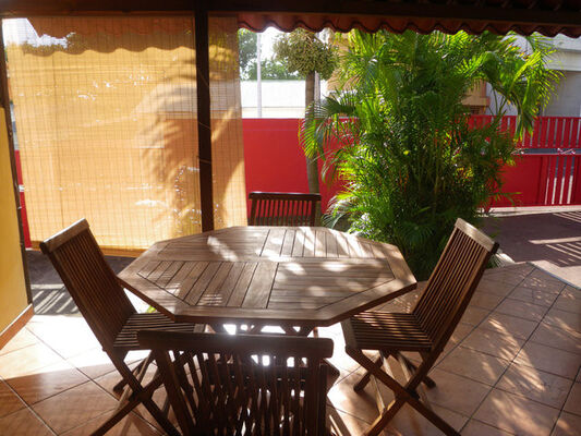 Tropica Loc (Le)
