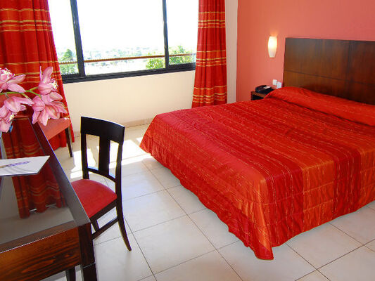 Chambre classique de l'hôtel Bellepierre - Hôtel Bellepierre