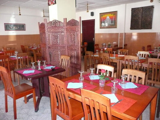 Tandoor Mahal (Le)