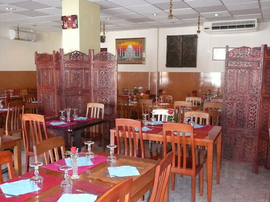Tandoor Mahal (Le)