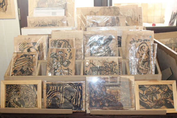 Handicraft and local Products - Arts Passions