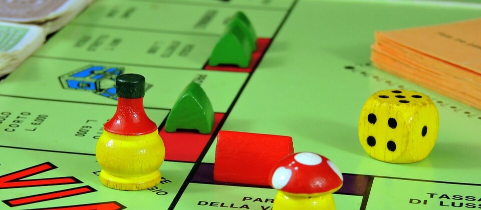 Jeu de société. CP pcdazero.jpg