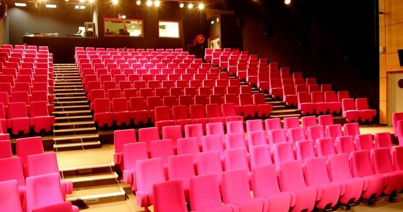 spectacle. CP Bpierreb.JPG