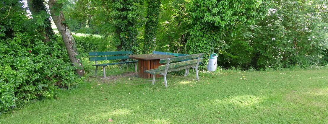 Aire de Pique Nique .JPG