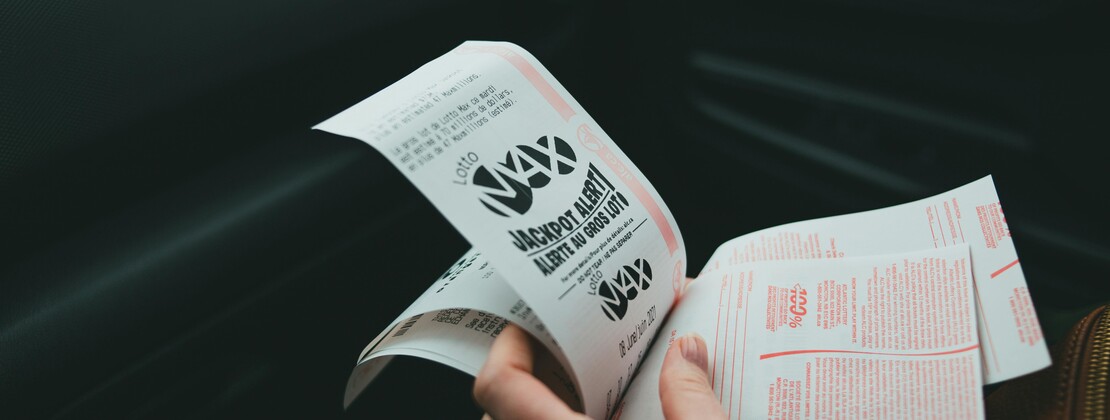 pexels-introspectivedsgn-8266775.jpg