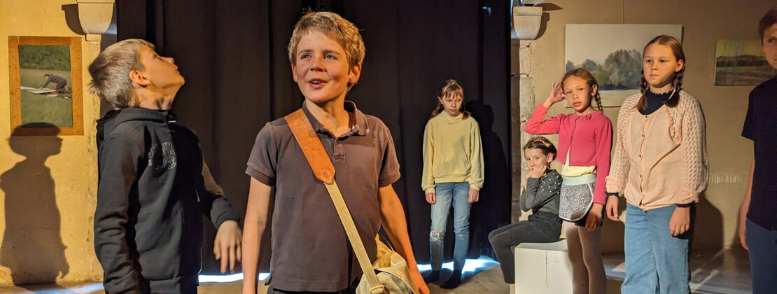 Expression théâtrale enfants.jpg