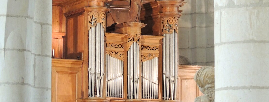 Orgue Chaource.JPG
