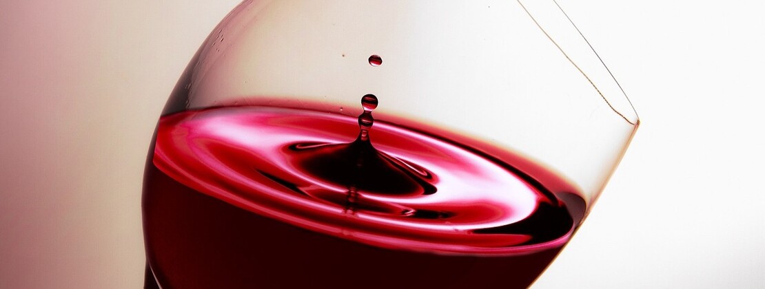 glass-3077869_1280.jpg