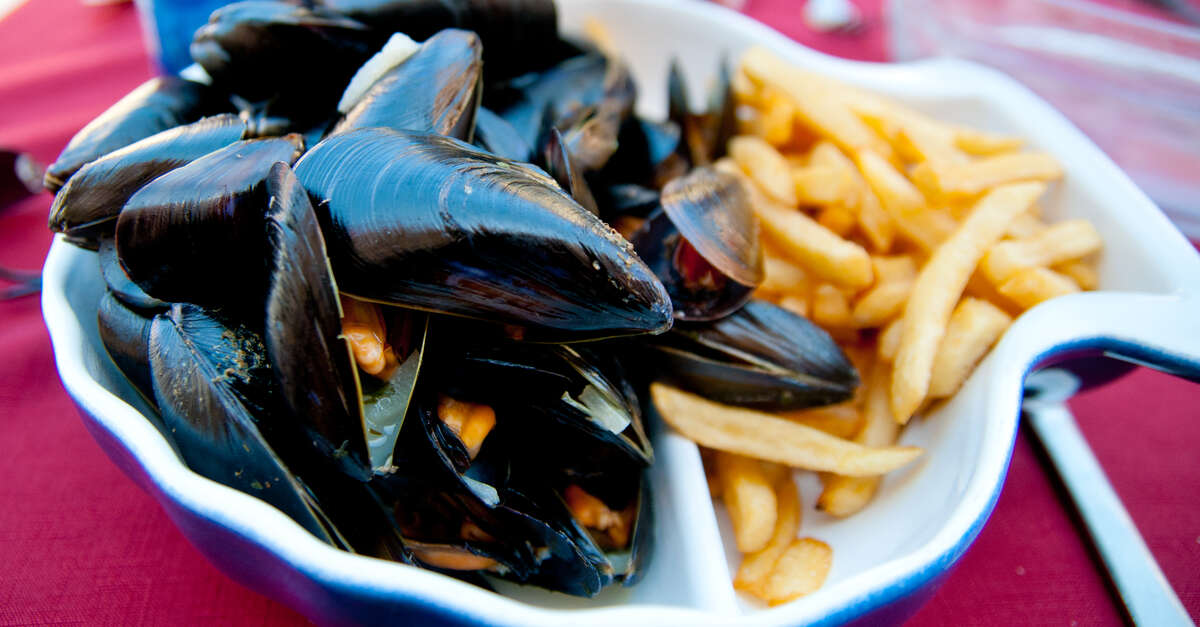 MOULES-FRITES ET SOIRÉE DANSANTE - Fête populaire - La Roche-Posay ...