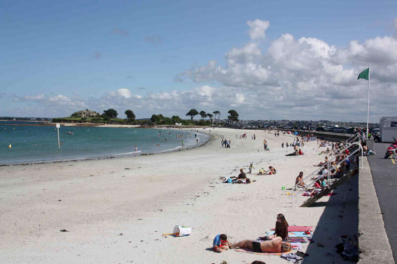 Plage SainteAnne (SaintPoldeLéon) Brittany Tourism