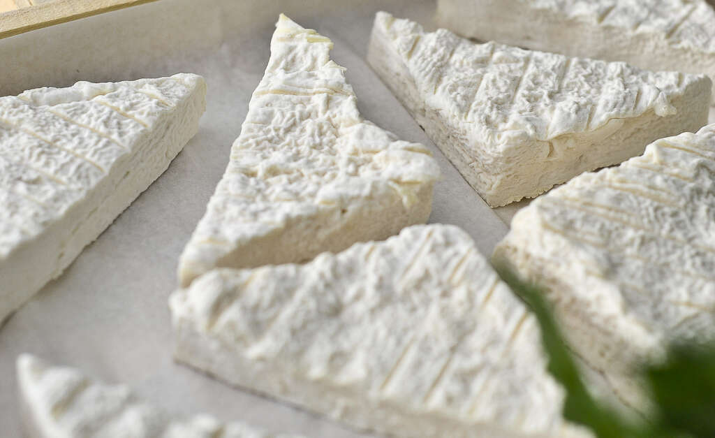 Le Bois d'Amalthée - Fromage - Vignon-en-Quercy | Vallée de la Dordogne ...