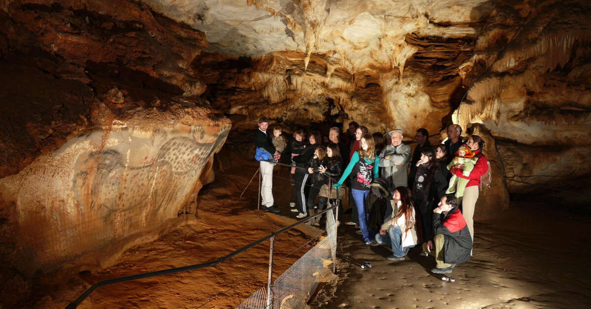 Grotte du PechMerle Site et monument historiques Cabrerets Lot