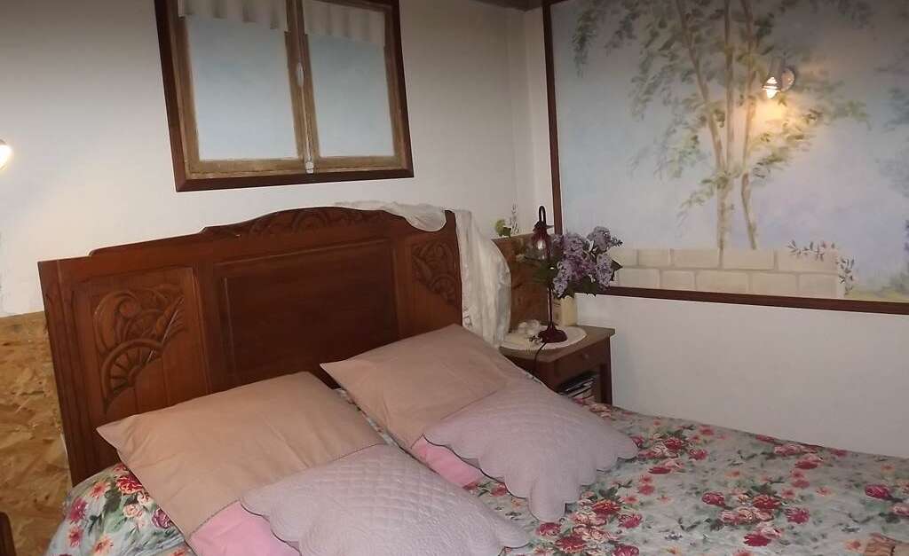 Chambre d'hôtes de Mme BELVEZE La Sibadière Chambre d