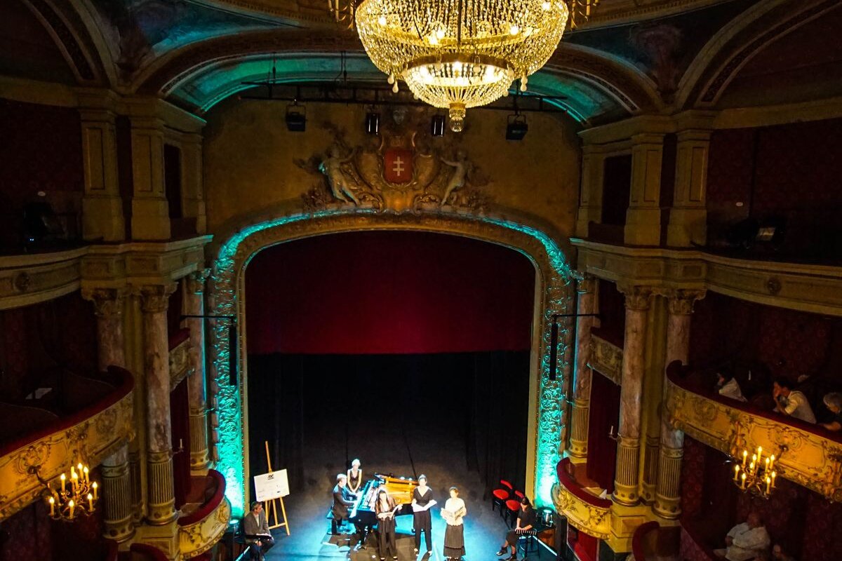 Moulin a Café Theatre Spectacle 2019 SAINT-OMER