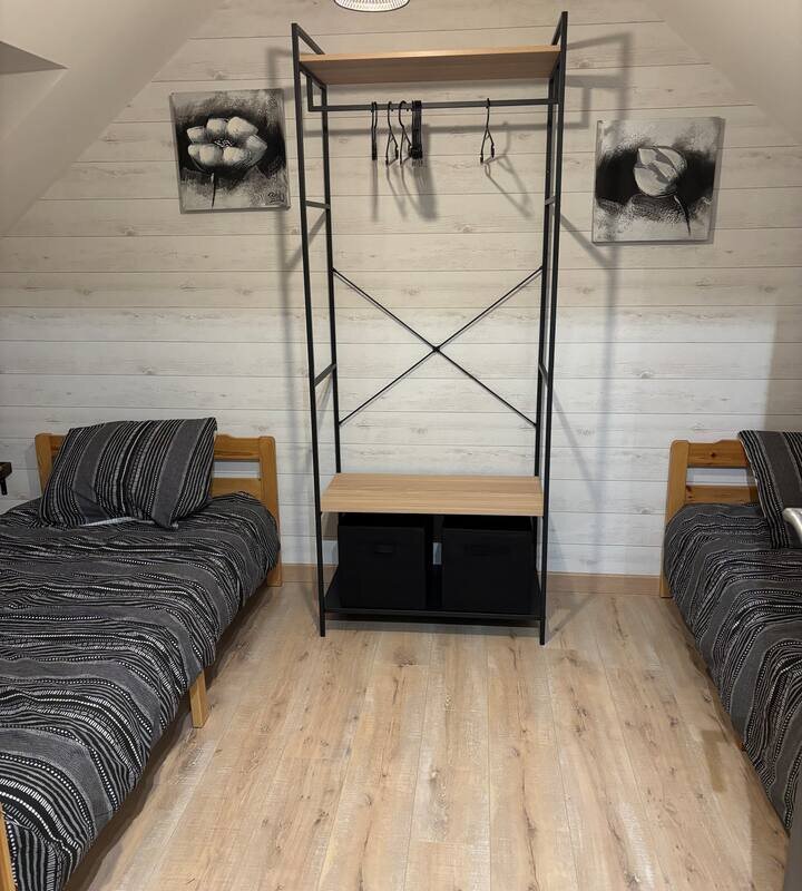 Les Rolliannes, Chambre 2