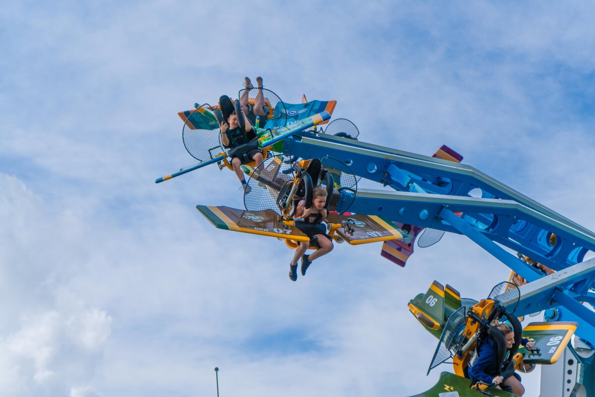 Parc d'attractions Manège 2025 DENNEBROEUCQ
