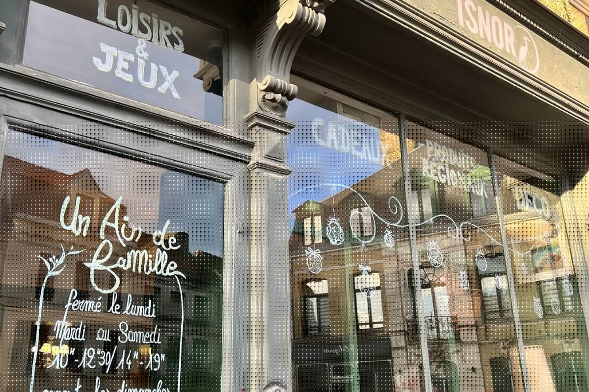 Devanture Un air de famille by ISNOR - Saint Omer (1)