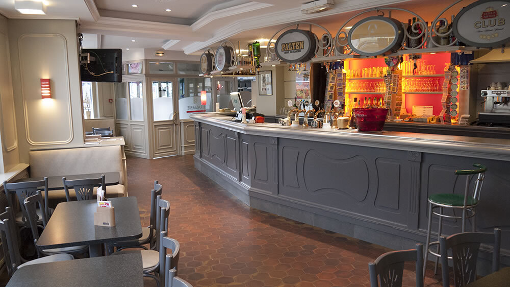 Hôtel Restaurant Les Frangins Bar 2015 SAINT-OMER © Les Frangins (1)