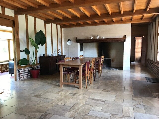 Le manoir de la Blanchisserie, séjour