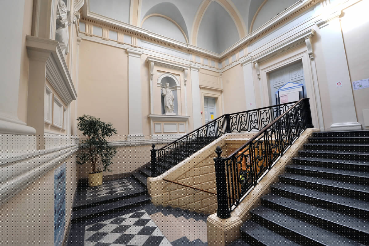 Tribunal Palais de Justice 2010 SAINT-OMER© Photo Carl - Tourisme en Pays de Saint-Omer (17)