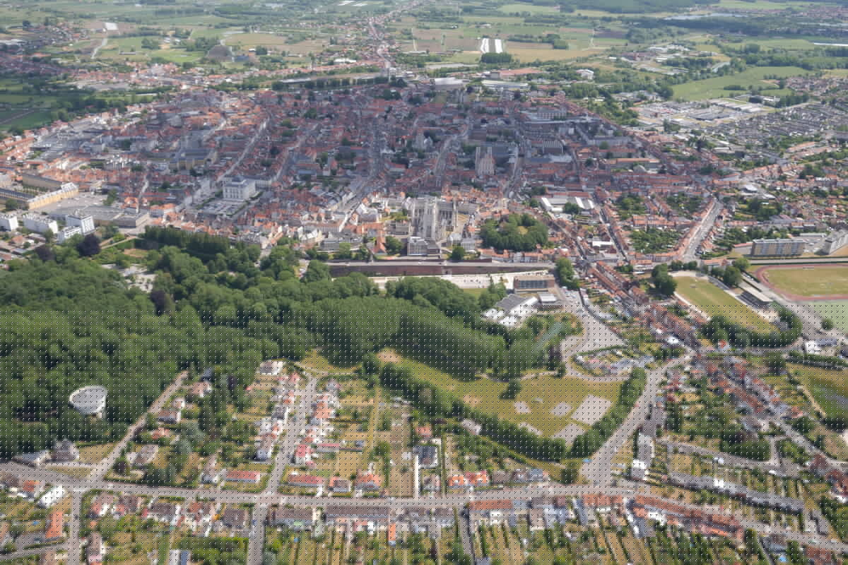 Vue Aérienne 2020 SAINT-OMER © Ecodrone Tourisme en Pays de Saint-Omer (27)