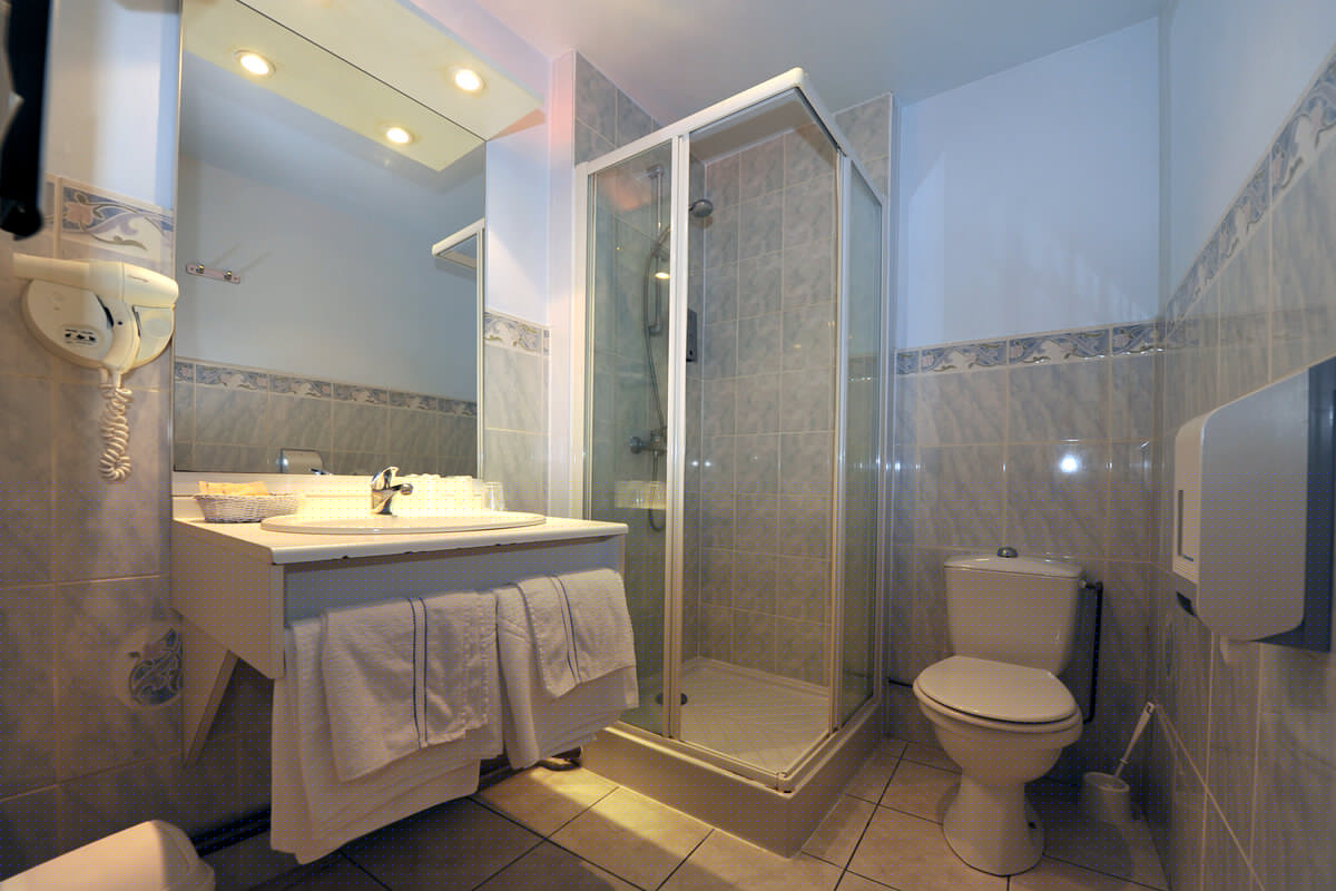 st omer hotel les frangins 002 © 2012-Photo Carl-Office de Tourisme de la Région de Saint-Omer