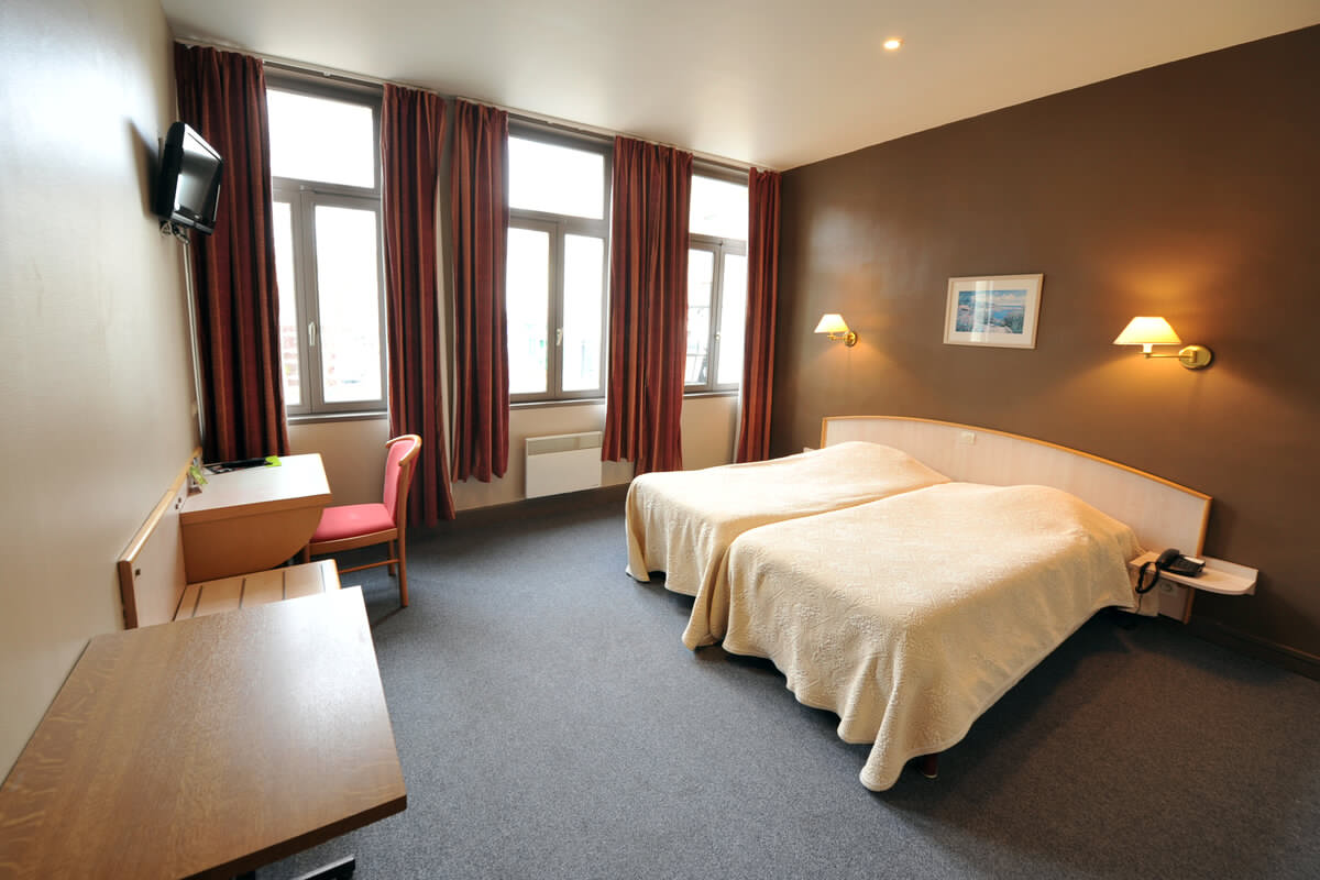 st omer hotel les frangins 003 © 2012-Photo Carl-Office de Tourisme de la Région de Saint-Omer
