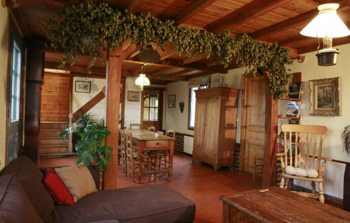 Le-Point-du-jour_Salon