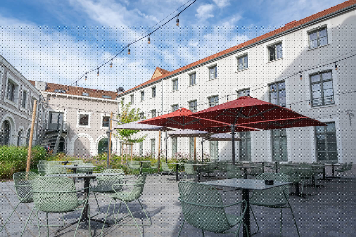 Terrasse - Le Strom - Mercure Centre Gare 2024