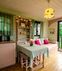 LA ROULOTTE DE LA VILLA DES CHOUETTES