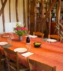 salle à manger bibliothèque.jpg