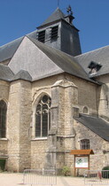 Eglise Chaource.JPG