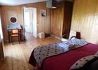 Les Brulonnes-chambre-bois-vue2.jpg