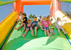Camping-Les-Peupliers---structures-gonflables.jpg