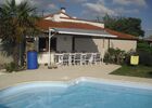 terrasse avec piscine.jpg