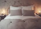 chambroutet-chambres-dhotes-la-belle-lurette-chambre-rouge-encre1.jpg