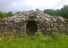 cabane-en-pierre-2.jpg