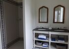 Loublande-chateau st georges-suite blanche-sdb1-sit.jpg