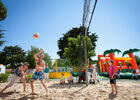 Camping-Les-Peupliers---beach-volley.jpg