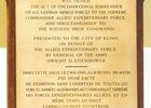 PLAQUE OFFERTE PAR LE GENERAL EISENHOWER.JPG