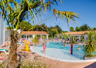 iledere-piscine-les-varennes.jpg