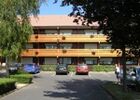 Kyriad-Rouvig,ies-exterieur.jpg