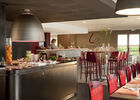 Valenciennes-Petite-Foret-Campanile restaurant 03 bd.jpg