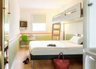 Hotel IBIS Stains 93