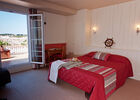 chambre-bordeau-hotel-les-voygeurs-ile-yeu-630