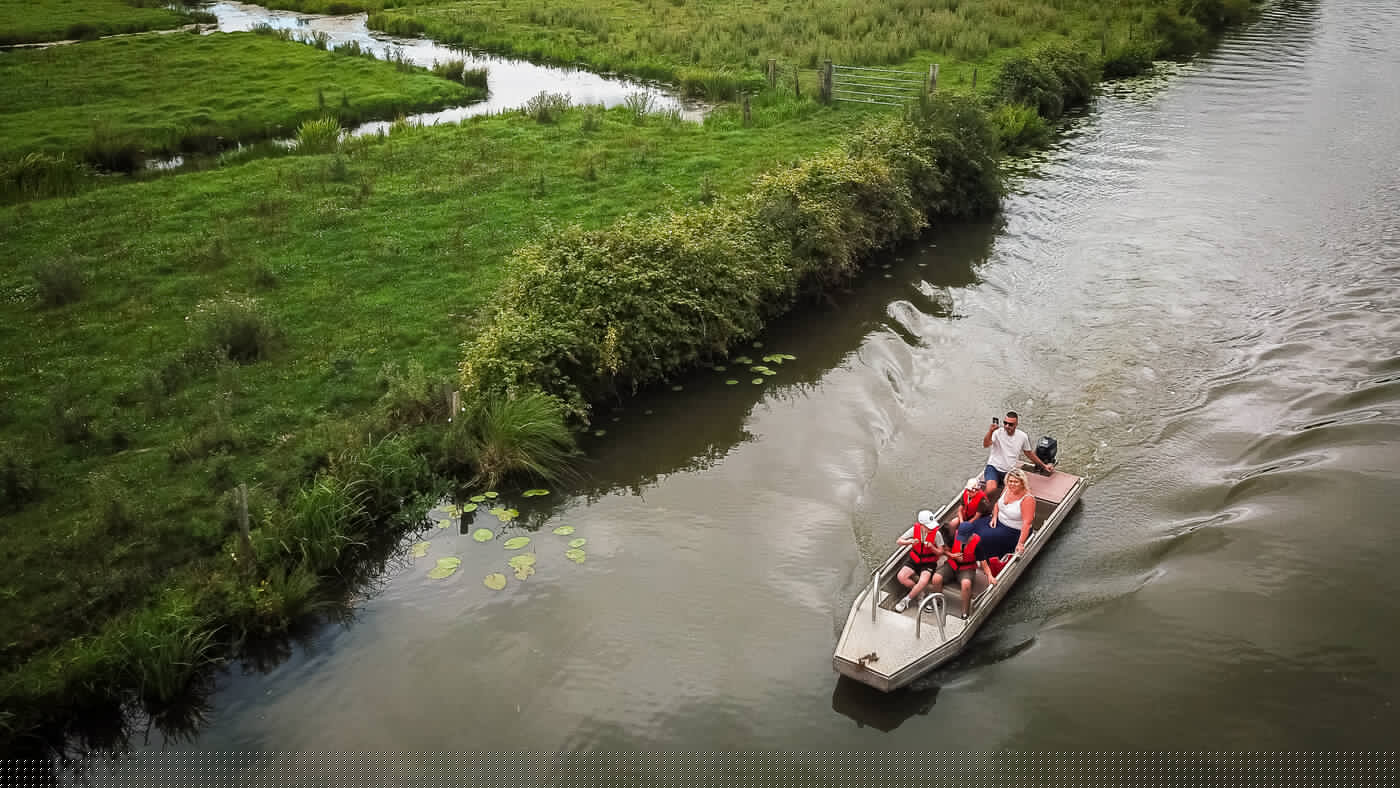 Ô Marais Barque moteur vue aerienne