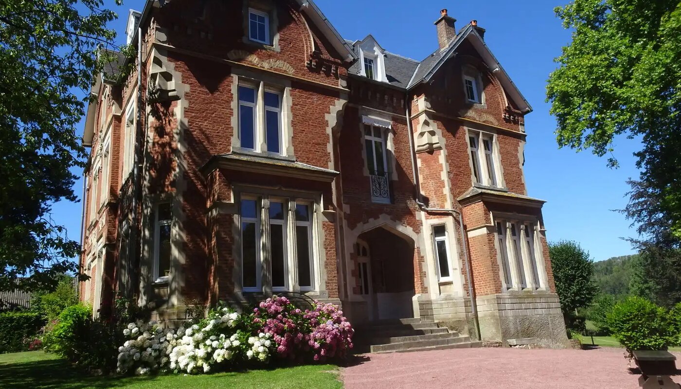 Château du Bon Plaisir, extérieur
