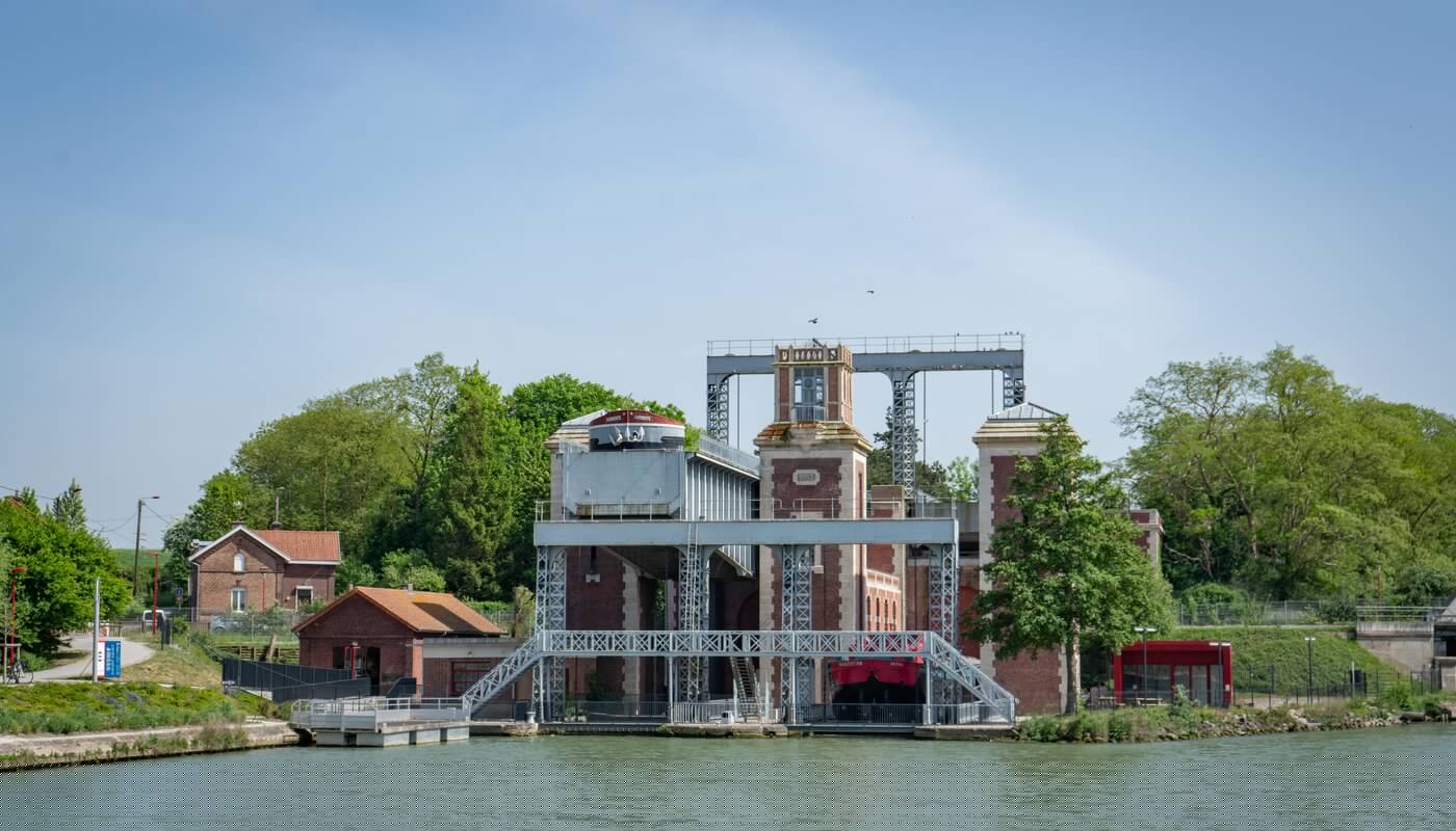 Extérieur - Ascenseur à Bateaux des Fontinettes - Arques