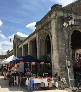 Marché artisanal et produits du terroir - 1